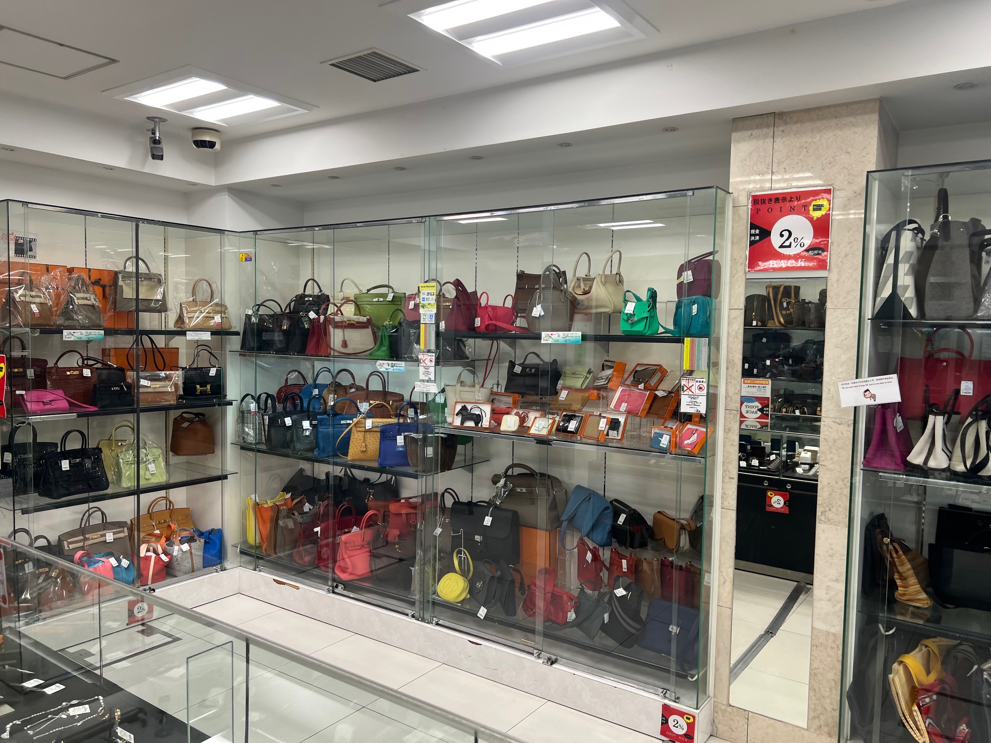 大阪ミナミ店 店舗写真 13